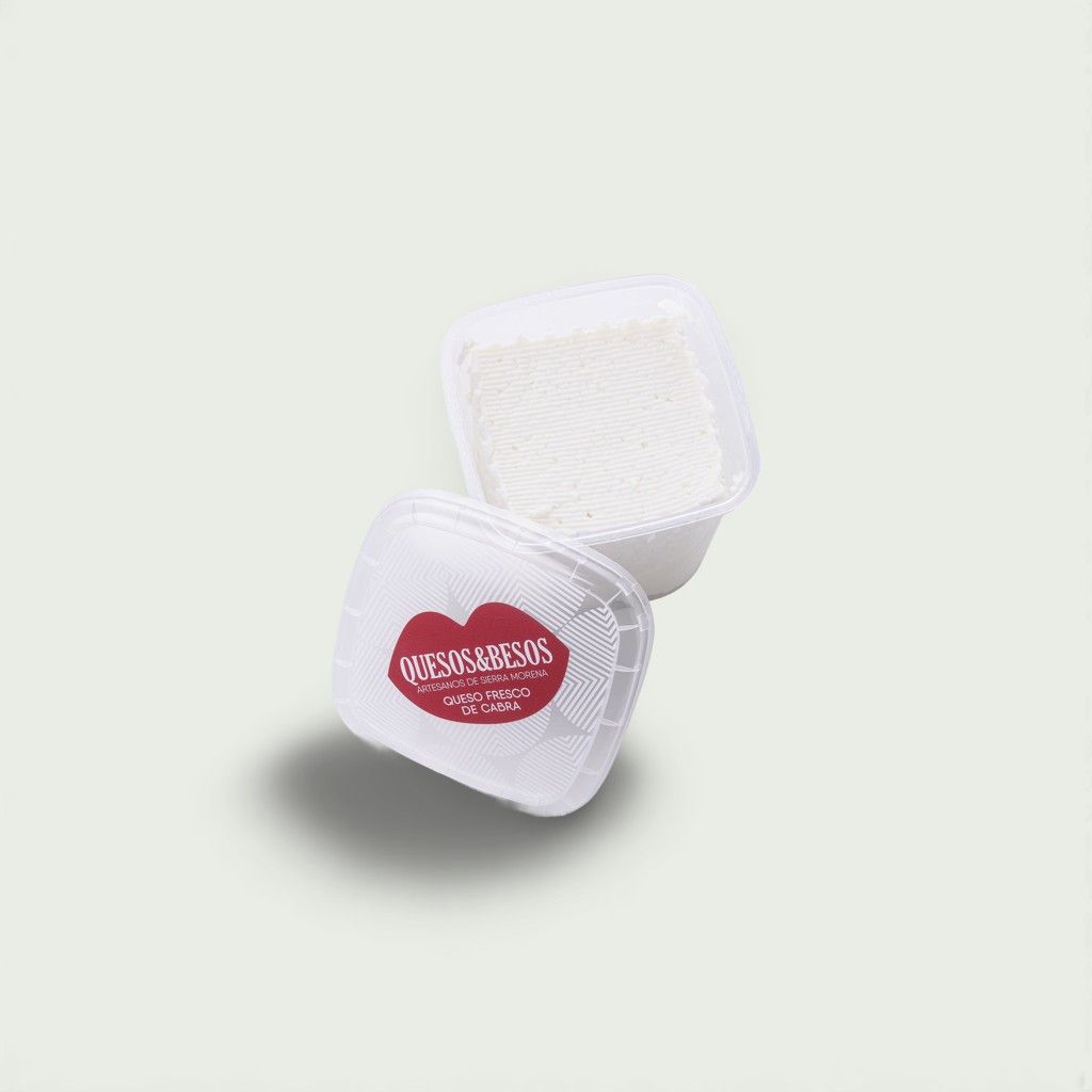 Self-cured fresh goat cheese ∼350-370g