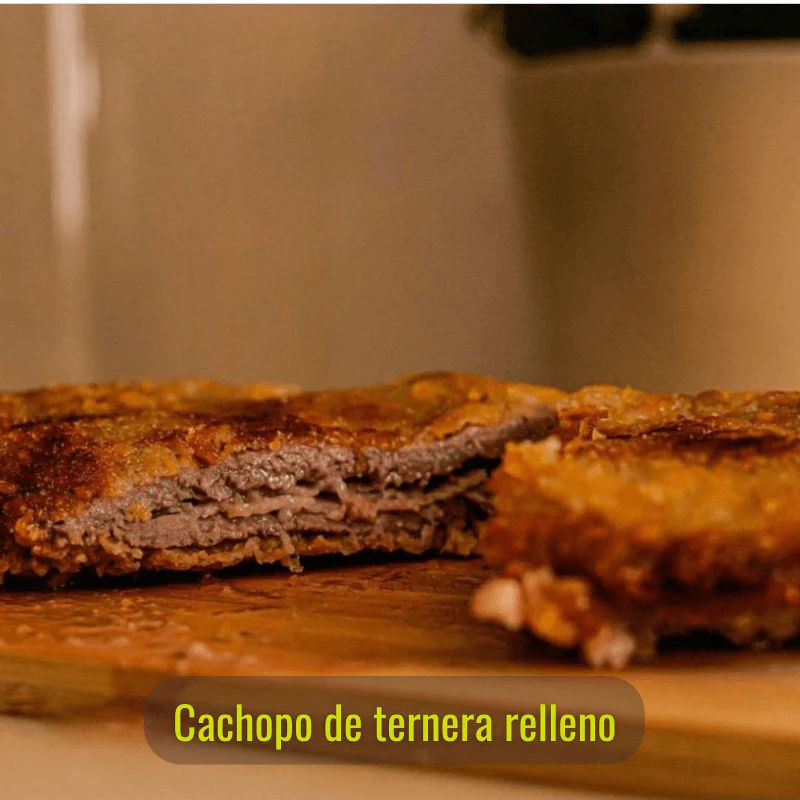 2  Cachopos de ternera rellenos de queso, membrillo y bacon