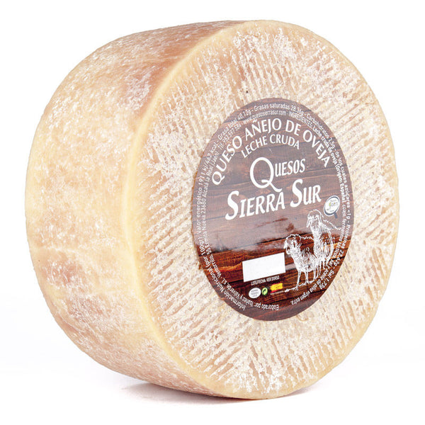 Queso añejo de leche cruda de oveja Grande