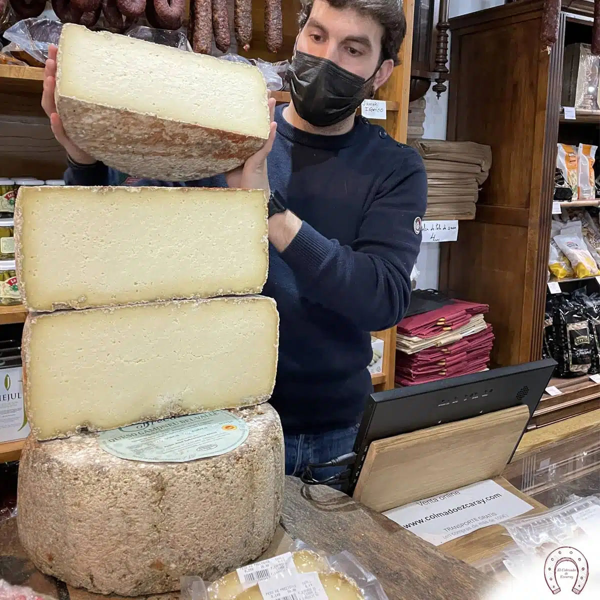 Gamoneu Del Valle PDO cheese - wedge 370g
