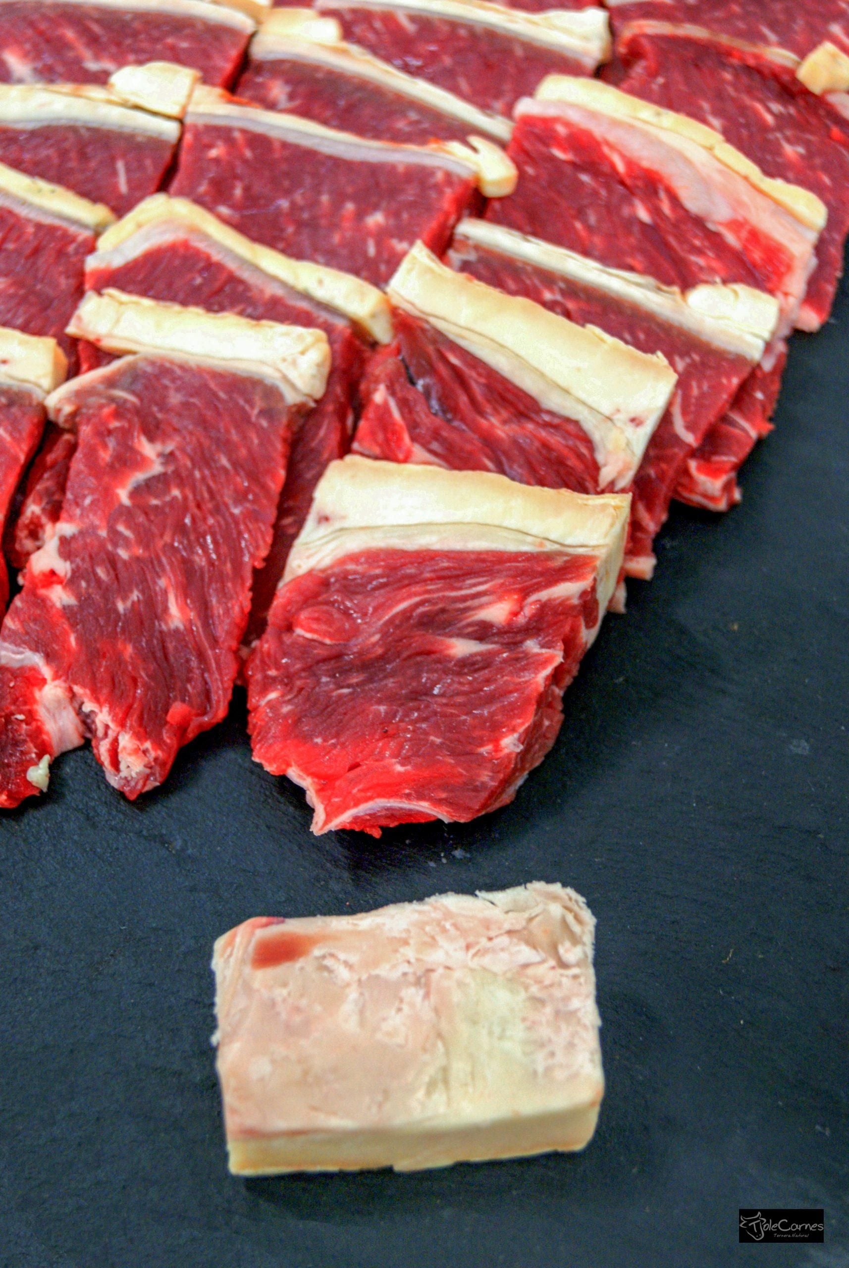 CARNE A LA PIEDRA DE VACA MADURADA