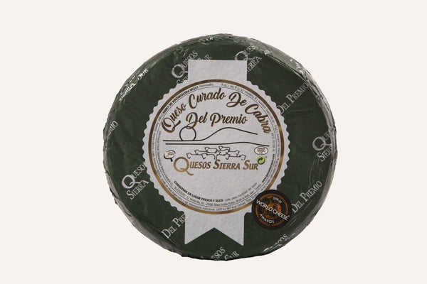 Cured goat cheese "Del Premio" wedge